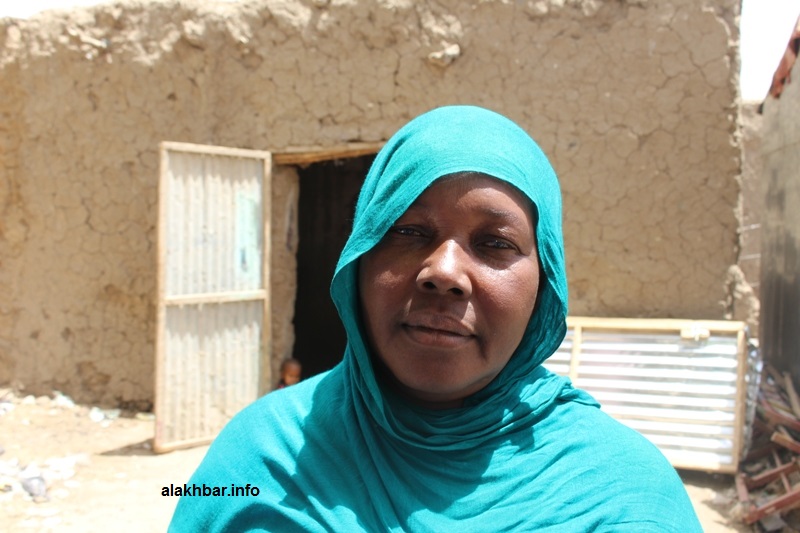 فاطمة الزهراء بنت ديدي ممثلة منظمة "العمل ضد الجوع  ACF" في قرية لكعيده التابعة لبلدية عدل بكرو (الأخبار)