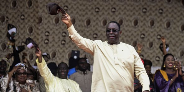 ماكي صال: الرئيس السنغالي.