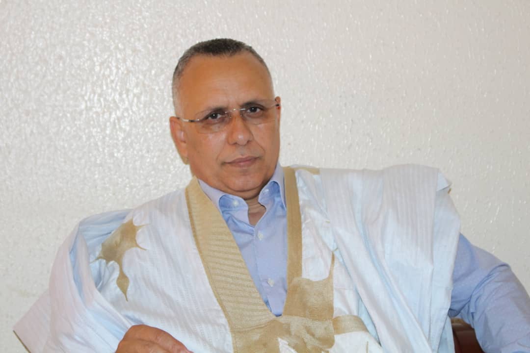 رئيس اللجنة الوطنية لحقوق الإنسان أحمد سالم ولد بوحبيني 