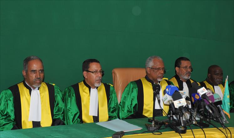 أعضاء المجلس الدستوري