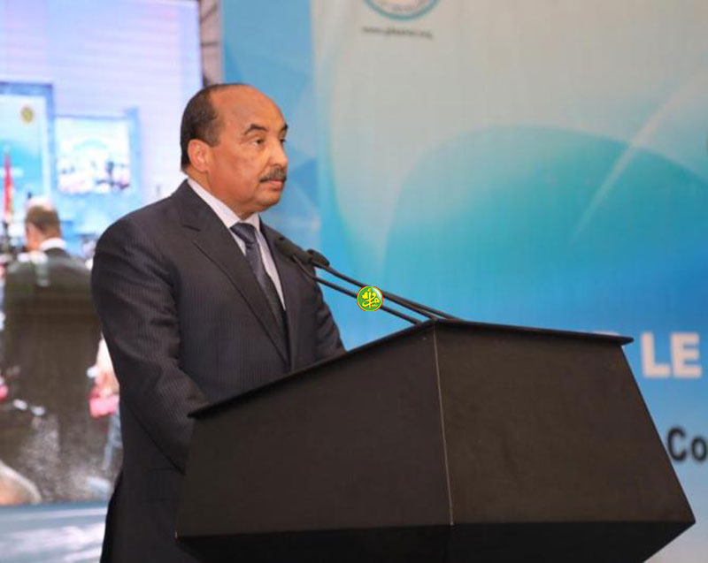 الرئيس الموريتاني محمد ولد عبد العزيز خلال خطابه في افتتاح مؤتمر المانحين بنواكشوط (وما)
