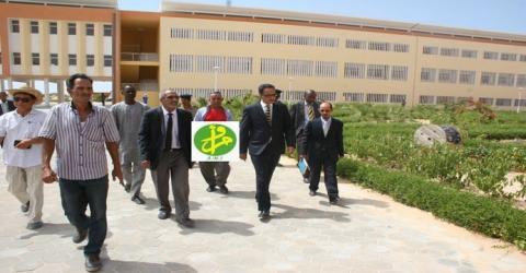 وفد حكومي في المباني الجديدة لجامعة نواكشوط شمالي المدينة