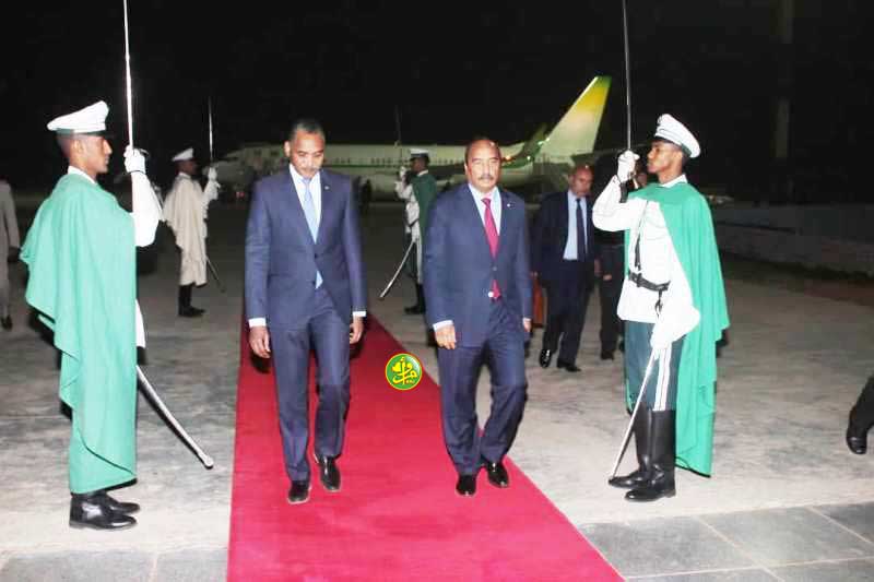 ولد عبد العزيز في مطار نواكشوط عائدا من وغادوغو الليلة (وما)