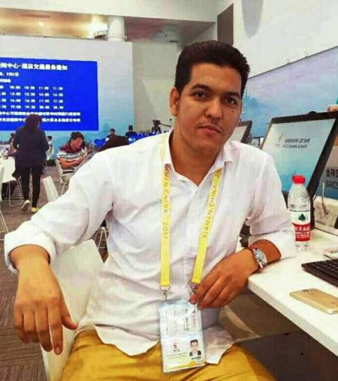 المصطفى ولد البو - صحفي موريتاني مقيم في الصين