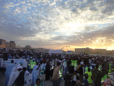 جانب من المهرجان المنعقد مساء اليوم في مدينة نواذيبو من قبل الميثاق (تصوير الاخبار)