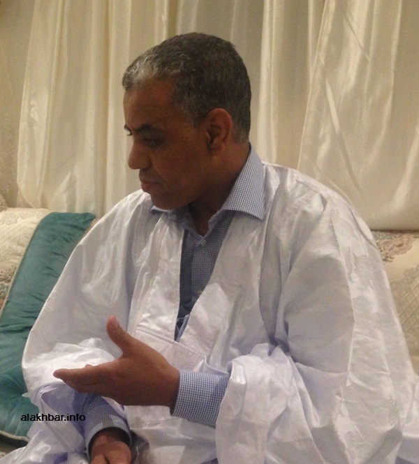 النائب البرلماني والقيادي في الحزب الحاكم محمد ولد ببانا خلال حديثه للأخبار