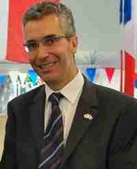 روبير موليي: السفير الفرنسي بموريتانيا