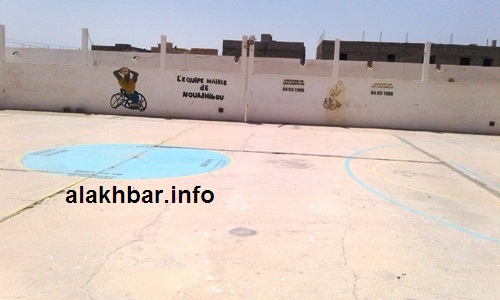 يطالب المعوقون بترميم جزئي للملعب وتوفيرالكراسي/ الأخبار