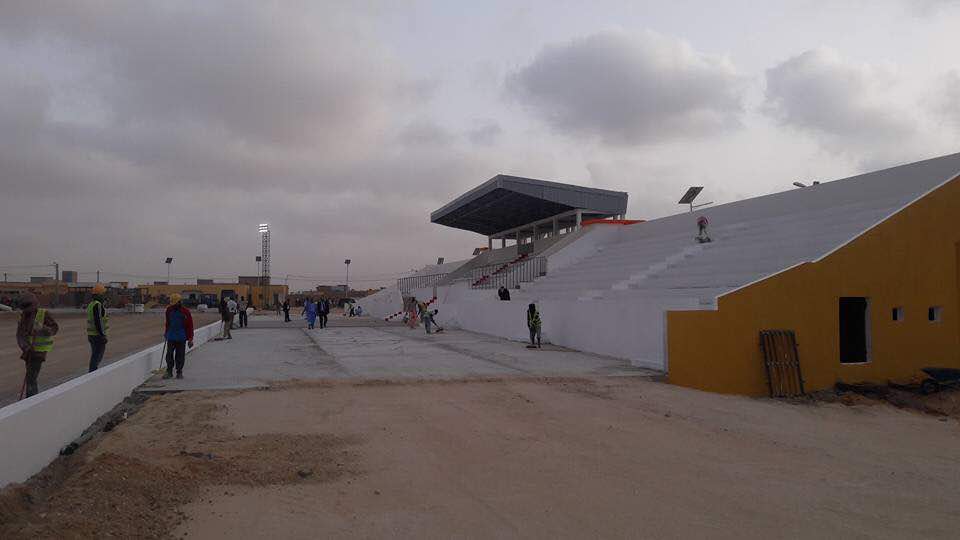 ملعب "ملح" حيث تجري الاستعدادات لعقد مهرجان افتتاح الحملة بحضور الرئيس