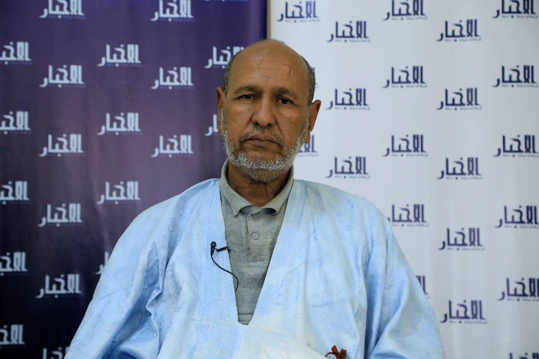 المدير السابق لإعدادية تكنت محمد أحيد ولد سيدي محمد خلال تصريحه للأخبار 