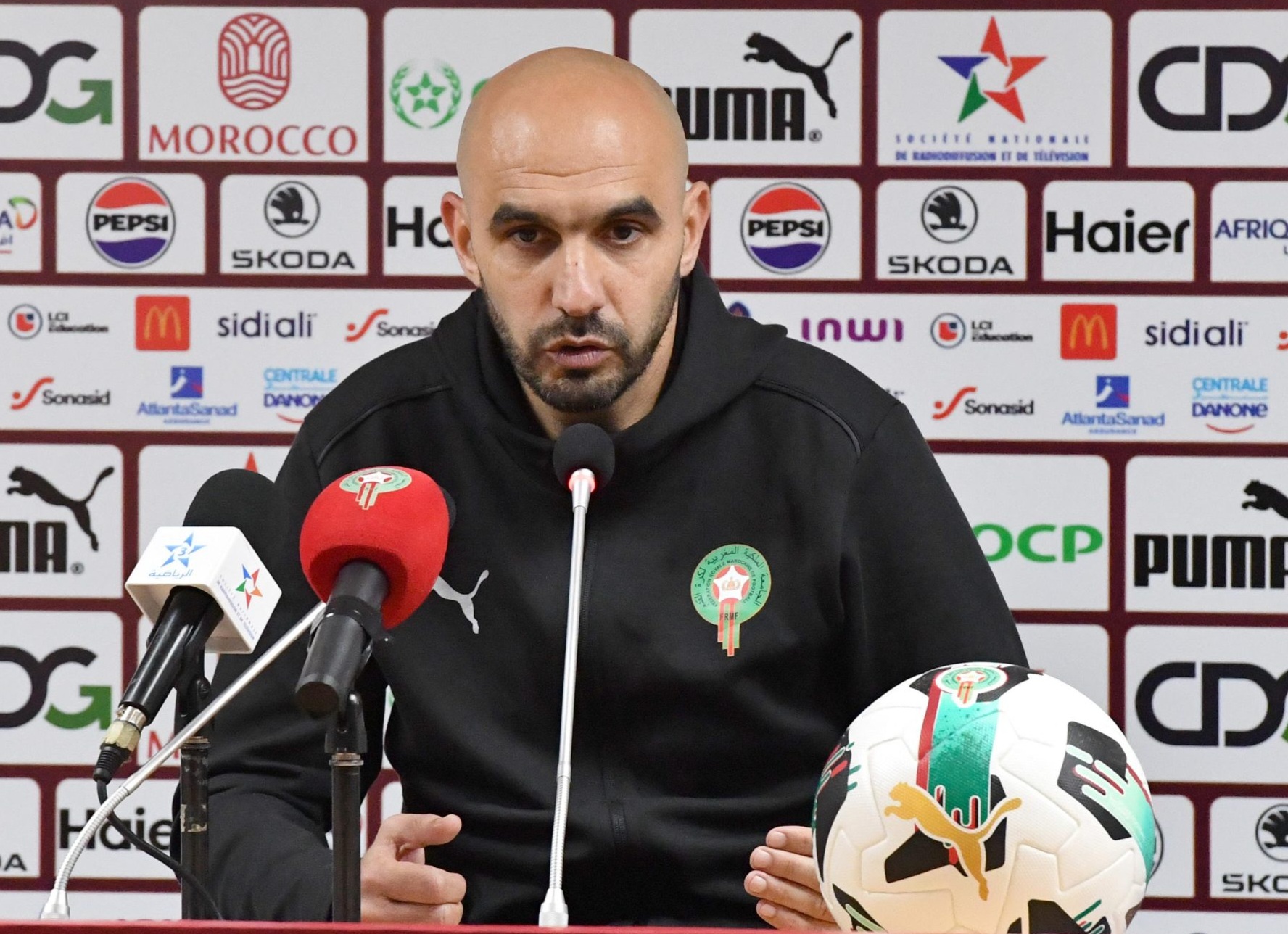 وليد الركراكي: مدرب المنتخب المغربي 