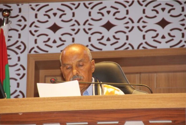 رئيس البرلمان الموريتاني الشيخ ولد بايه خلال جلسة اختتام الدورة البرلمانية