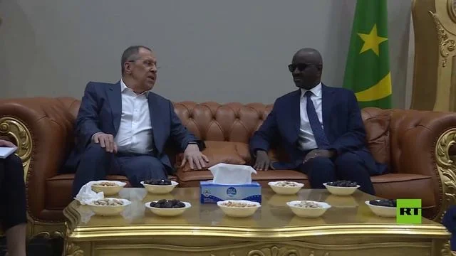 وزيرا الخارجية الموريتاني محمد سالم مرزوك، والروسي سيرجي لافروف