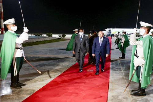 الرئيس ولد الغزواني خلال عودة سابقة من سفر خارجي (وما)