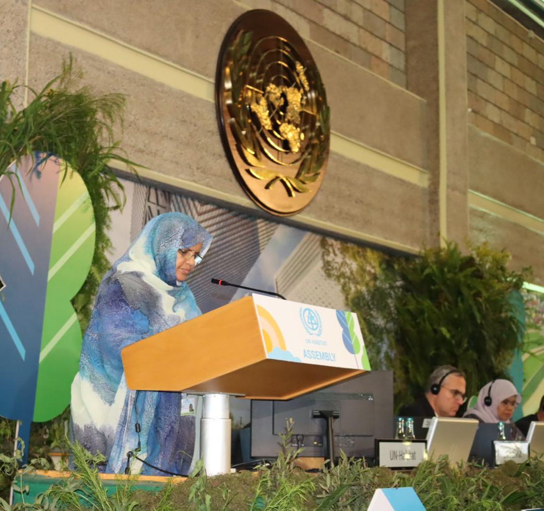 رئيسة جهة نواكشوط، الرئيسة المشاركة للمدن والحكومات المحلية المتحدة العالمية، فاطمة بنت عبد المالك خلال كلمتها