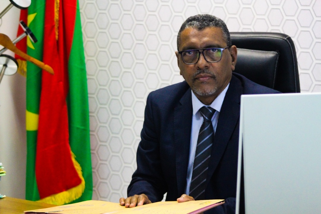 إدوم عبدي اجيد - الأمين العام لوزارة الشؤون الاقتصادية وترقية القطاعات الإنتاجية