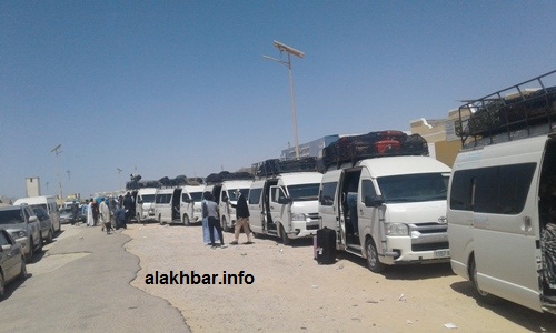 باصات النقل التي وصل فيها الموريتانيون العائدون المغرب (الأخبار)