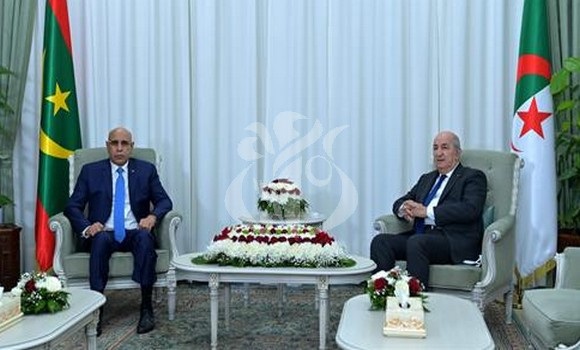 الرئيسان الجزائري عبد المجيد تبون والموريتاني محمد ولد الغزواني خلال لقاء سابق