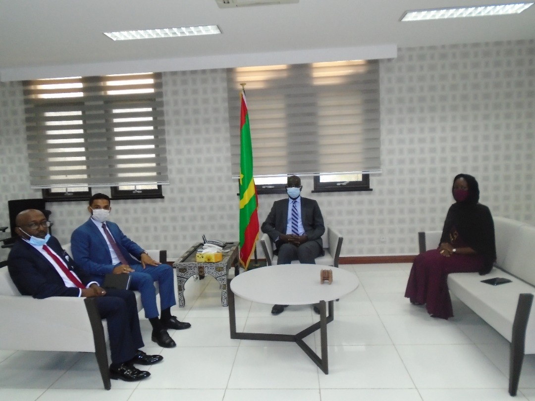 وزیر اقتصاد و ارتقا of تولید عثمان مامودو در دیدار خود با کاردار در سفارت سودان
