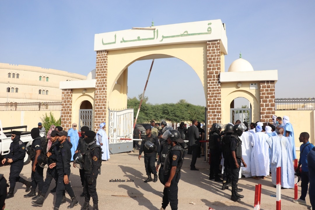 مدخل قصر العدل بولاية نواكشوط الغربية صباح اليوم (الأخبار)