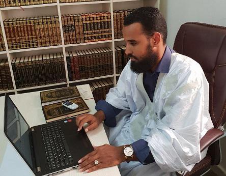 وكتبه إيمانا واحتسابًا محمد بن محمد الأمين بن الطالب إبراهيم البخاري الشنقيطي