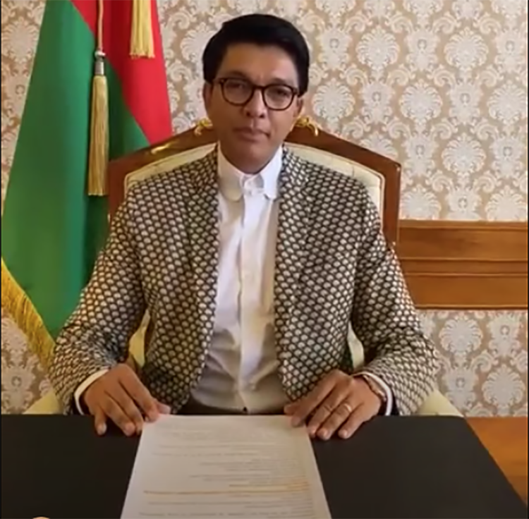 أندري راجولينا: رئيس مدغشقر 