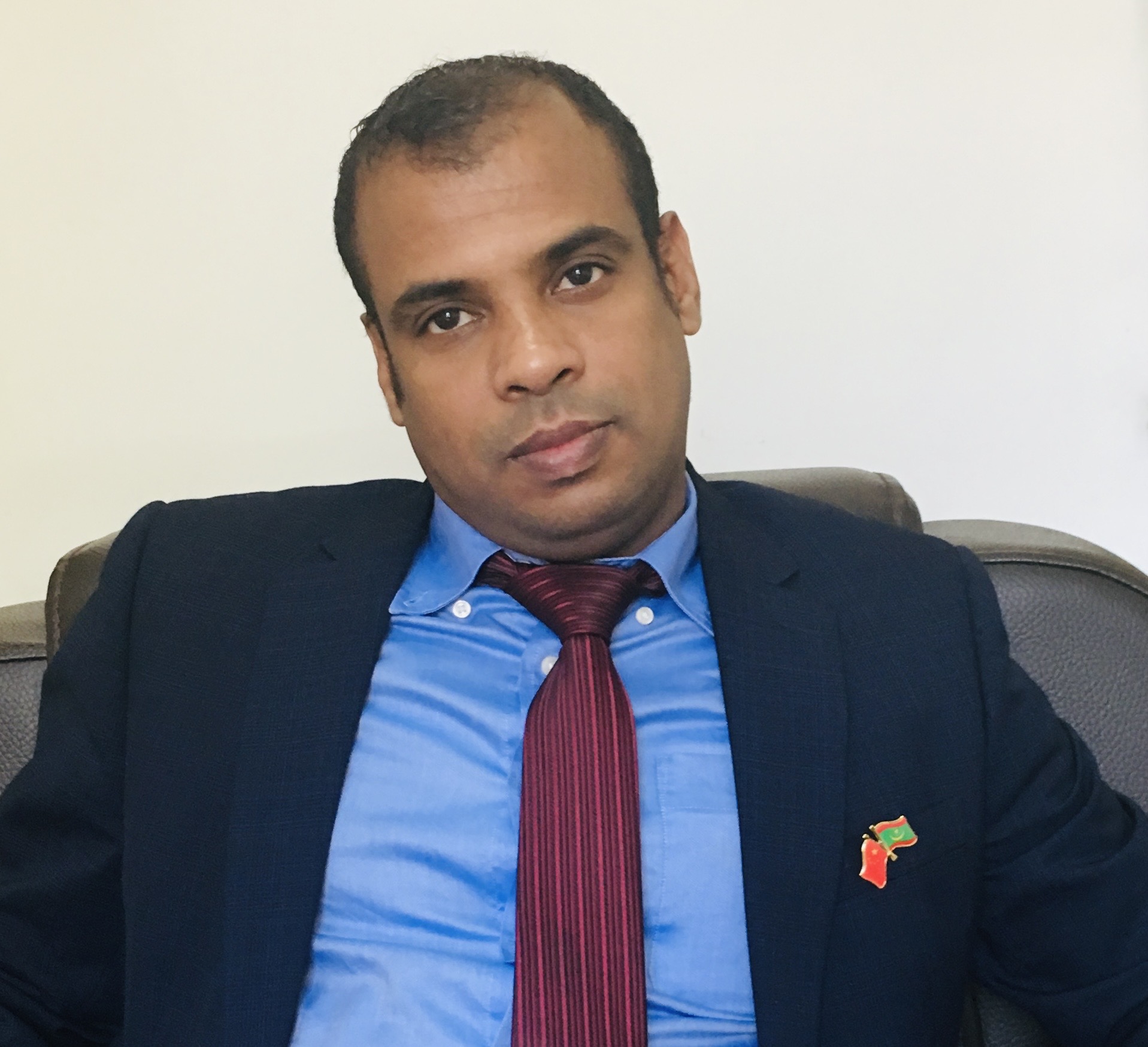 عبد الرحمن ولد سيدي محمد أول صحفي موريتاني يدخل الفضاء الإعلامي الصيني بوصفه خبيرا