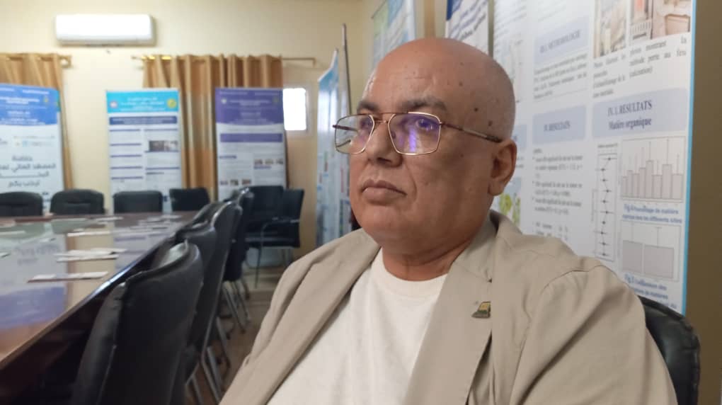 نائب رئيس الجامعة للبحث العلمي والتعاون الدولي أحمدو محمد فاضل نوه بالحضور وتعهد بتعويض الوقت الضائع للطلاب/ الأخبار