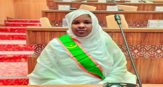 البرلمانية مريم بنت الشيخ 