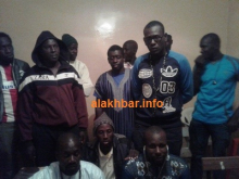 الصيادون التقيلديون أثناء حديثهم للأخبار عن واقعهم مساء اليوم / تصوير الأخبار