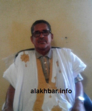 المنسق الجهوي للجنة المستقلة للانتخابات بمدينة نواذيبو محمد حبيب اثناء حديثه للاخبار