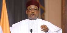 رئيس النيجر: محمدو إسوفو