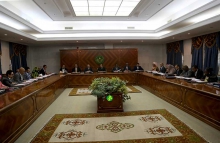 مجلس الوزراء خلال اجتماعه الأسبوع بالقصر الرئاسي (وما)