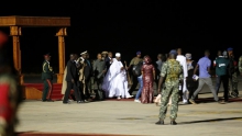 الرئيس السابق يحيى جامي قبيل مغادرته غامبيا إلى غينيا الإستوائية.