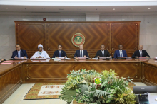 مجلس الوزراء خلال اجتماعه الأسبوع الماضي في القصر الرئاسي (وما)