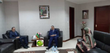 وزير الخارجية إسماعيل ولد الشيخ والسفير المغربي حميد شبار خلال لقاء لهما يوليو الماضي (وما)