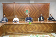 الرئيس ولد عبد العزيز يترأس حفل أداء أعضاء لجنة الشفافية لليمين الدستورية (وما)