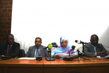 الأمينة العامة لوزارة التجارة والصناعة والسياحة العالية بنت منكوس خلال افتتاح الملتقى (وما)