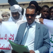 المتحدث باسم المحتجين من سكان كرمسين خلال ووقفتهم أمام وزارة الزراعة 