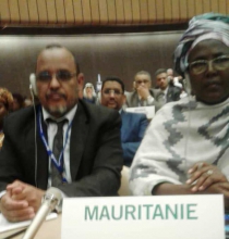 الأمين العامة لاتحاد العمال الموريتانيين خديجة جالو والأمين العام للكونفدرالية الوطنية للشغيلة الموريتانية محمد أحمد ولد السالك