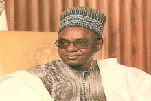 شيخو شاجاري: الرئيس النيجيري السابق.