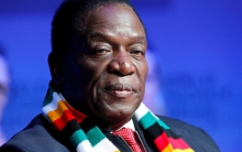 إميرسون منانغاغوا رئيس زيمبابوي.