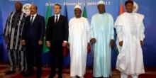 قادة مجموعة دول الساحل والرئيس الفرنسي خلال قمة سابقة بباماكو.