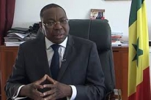 مانكير انداي وزير الشؤون الخارجية السنغالي.