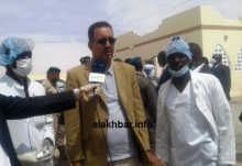 عضو اللجنة الجهوية لمكافحة كورونا الدكتور الشيخ الغوث أثناء حديثه للصحفيين عند الكلم 55/ الأخبار