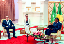 الرئيس الكونغولي دنيس ساسو نغيسو ووزير الخارجية الروسي سيرغي لافروف 