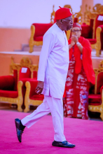 بولا تينوبو: مرشح الحزب الحاكم المعلن فائزا برئاسة نيجيريا