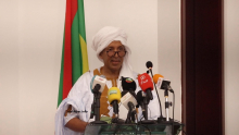 المدير العام للبنك الوطني لموريتانيا محمد ولد انويكظ خلال خطابه اليوم (الأخبار)