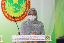 وزيرة البيئة والتنمية المستدامة مريم بكاي خلال مؤتمر صحفي مساء الأربعاء (الأخبار)