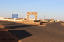 مدخل مدينة العيون عاصمة ولاية الحوض الغربي (الأخبار - أرشيف)